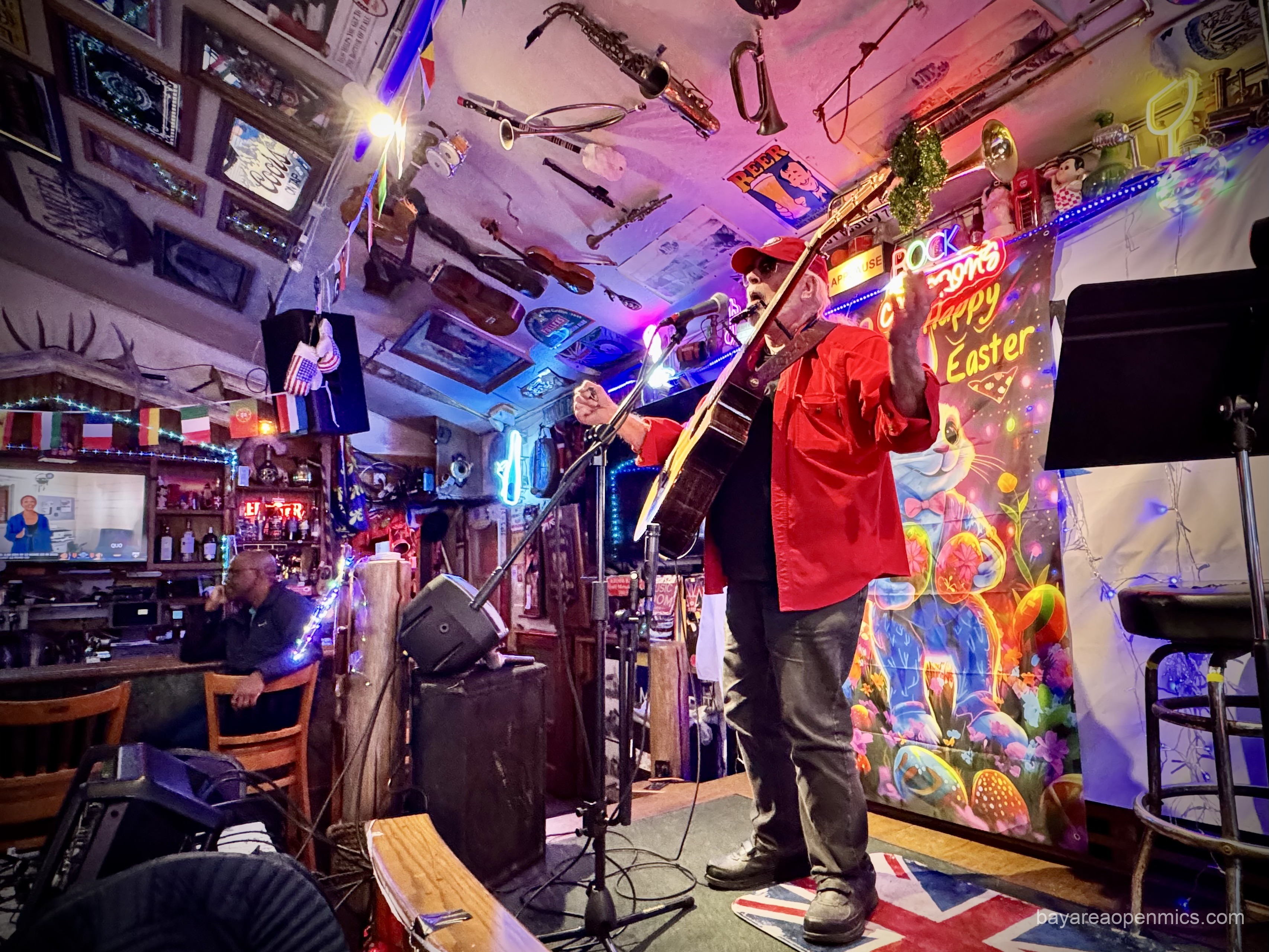 Auri's Open Mic performers at pub Cameron's in Half Moon Bay, CA