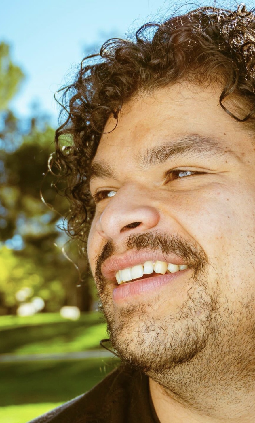 Maleli, singer-songwriter, featured performer at Friday Night Vibes in East Palo Alta, CA
