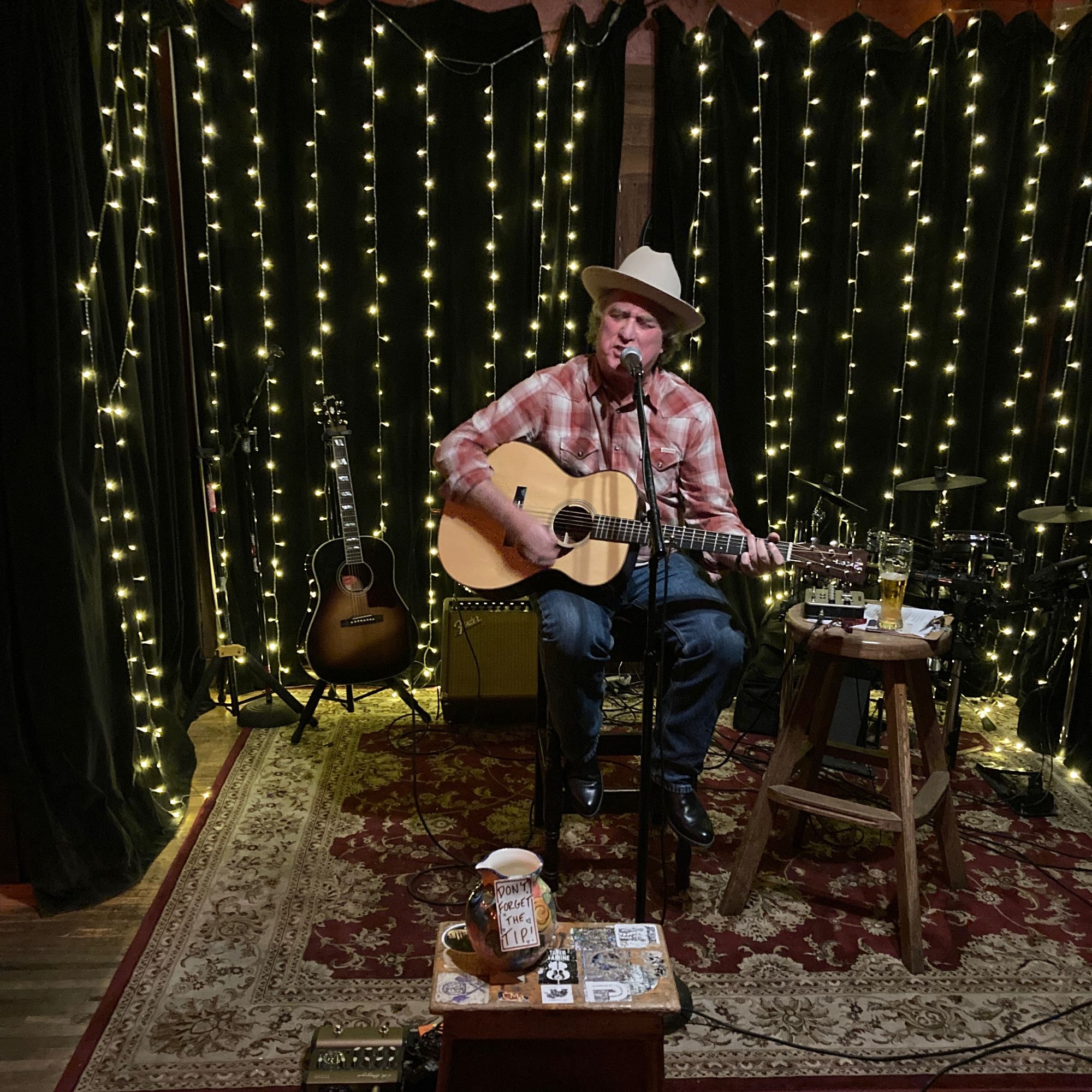 Randy Burrows performing live, host at Open Mic Night
