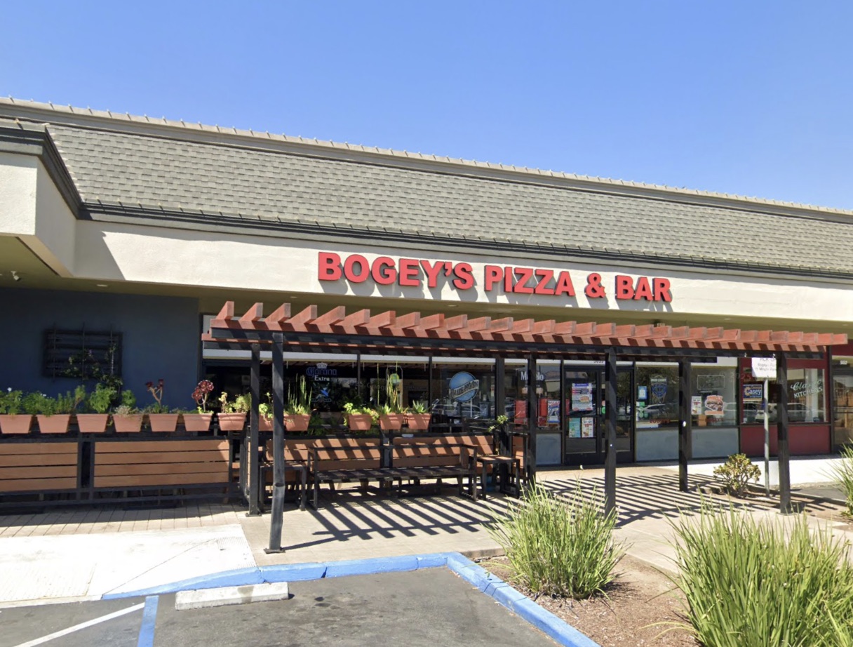 Photo of the front of restaurant Bogey's in San Jose, CA