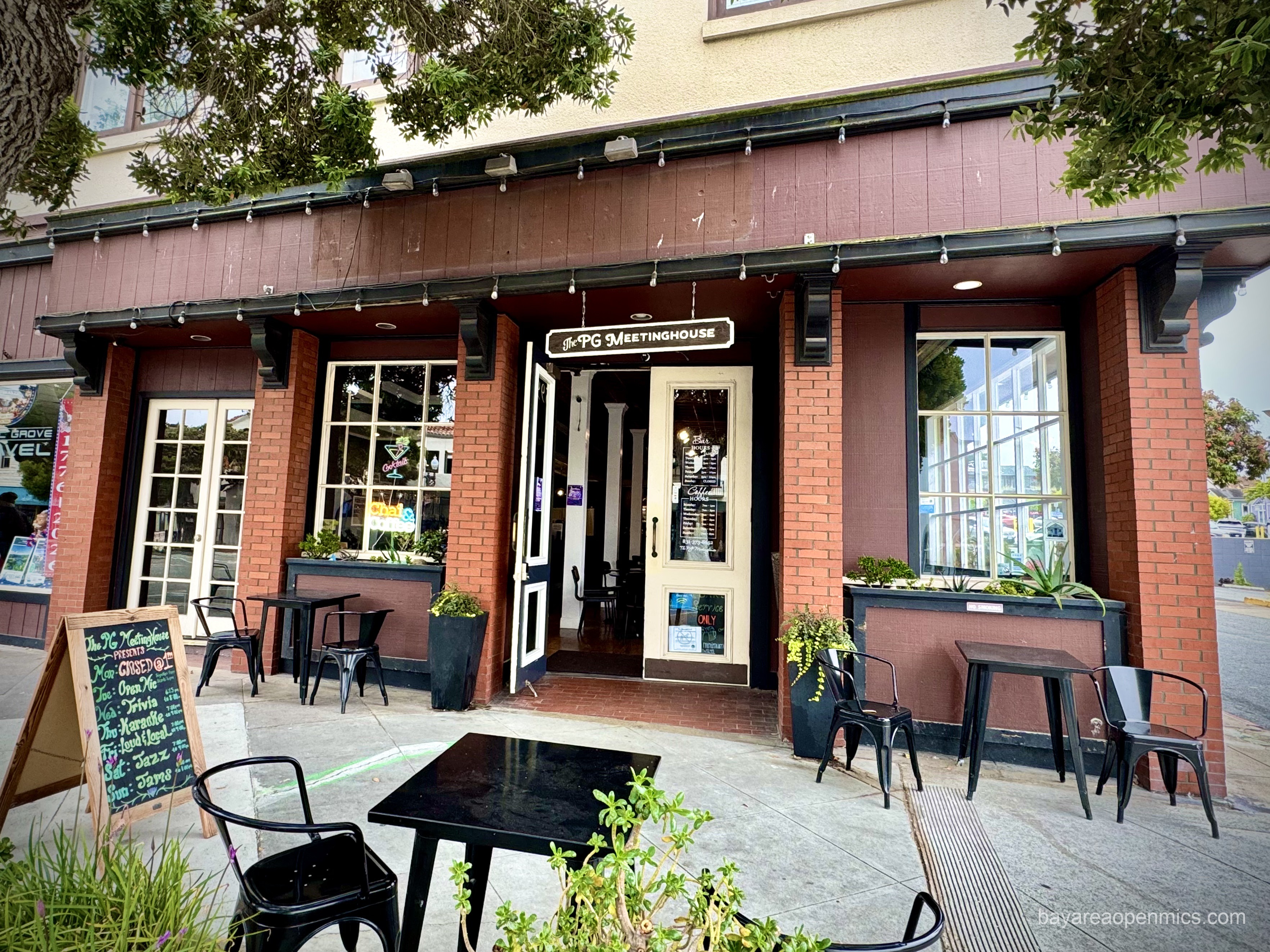 Photo of the front of coffee shop PG Meetinghouse in Pacific Grove, CA